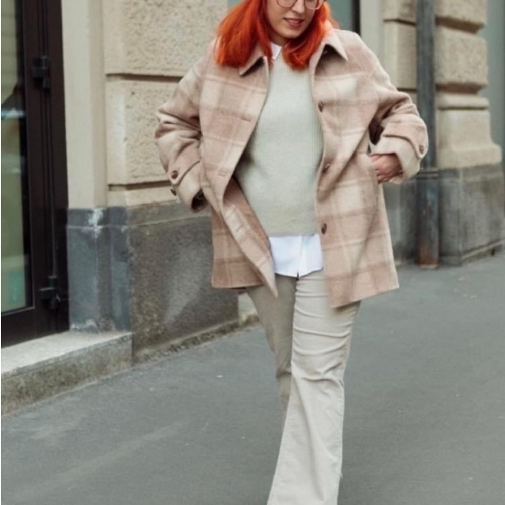 Uniqlo short coat
